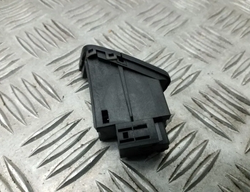 AUDI A4 B8/8K (2011-2016) Hazard button 8K2941509A 34726667