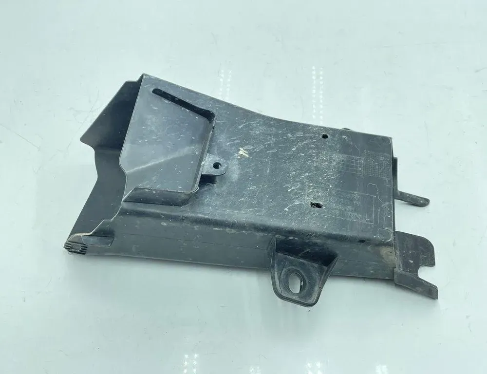 BMW 5 Series F10/F11 (2009-2017) Otras partes del cuerpo 7200797 31530106
