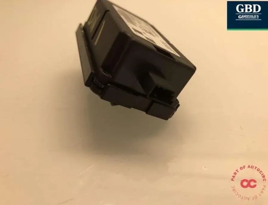 BMW 4 Series F32/F33/F36 (2013-2020) Sound Control Unit 9319081-02,61359397846 30880750