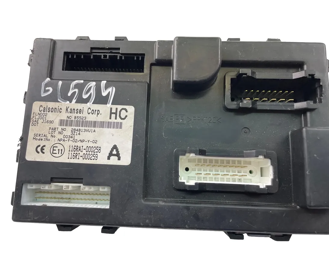 NISSAN Note E12 (2013-2021) Unidad de control de confort 284B13VU1A 35113879