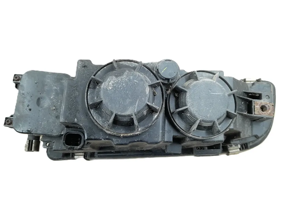 MAN TGX (2007-present) Front Right Fog Light 81.25101-6522,81251016522,641.02.000.00 34831970