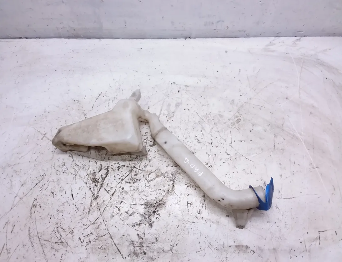 SKODA Fabia 6Y (1999-2007) Window Washer Tank 6q0955453 20444323