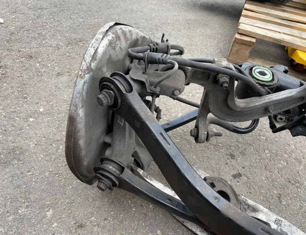 AUDI A5 F5 (2016-2024) Eje posterior 8W0505235AP,8W0513035 32197049