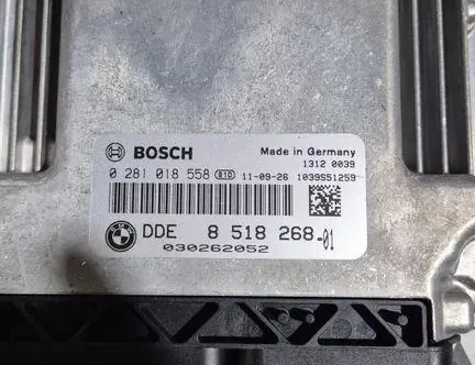 BMW 3 Series E90/E91/E92/E93 (2004-2013) Engine Control Unit ECU 0281018558 33169948