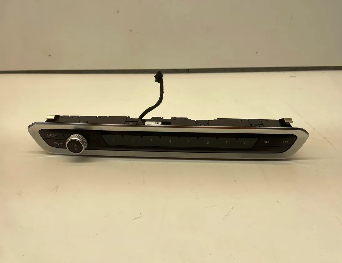 BMW X5 G05/G18 (2018-2024) Music Player Buttons 7949327 34933366