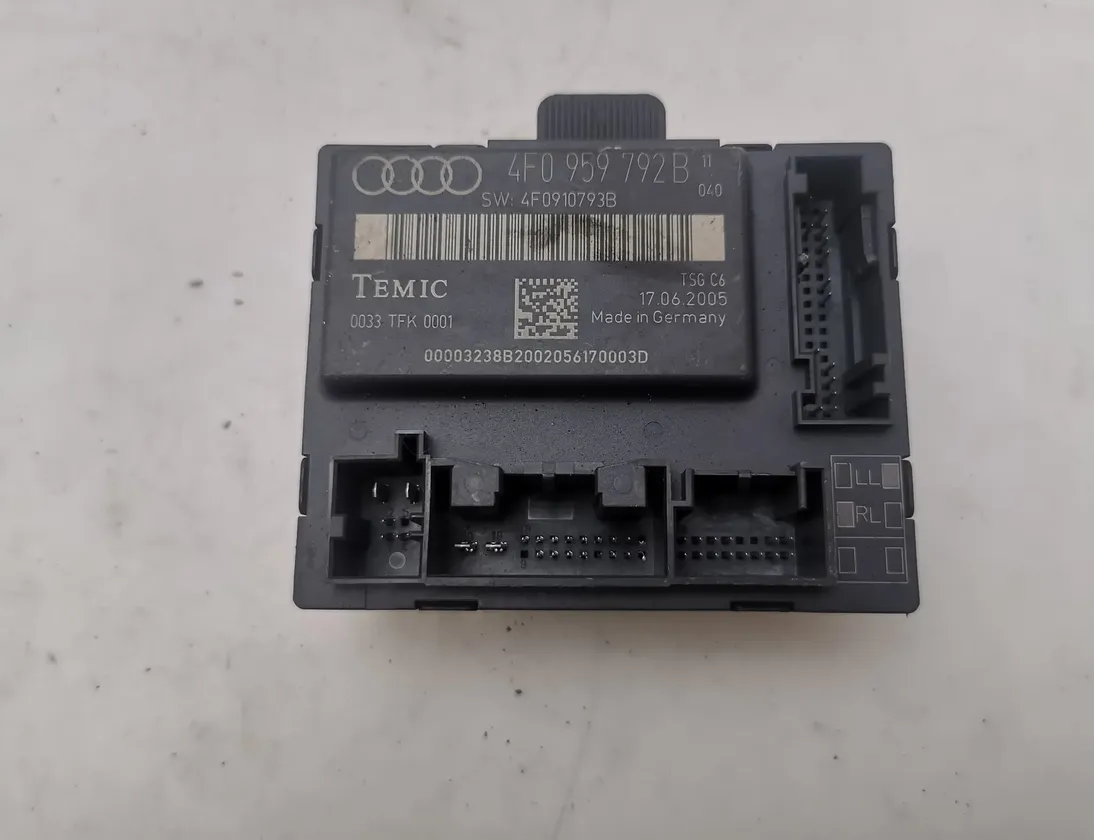 AUDI A6 C6/4F (2004-2011) Rear Right Door Control Unit 4F0959792B 10820904