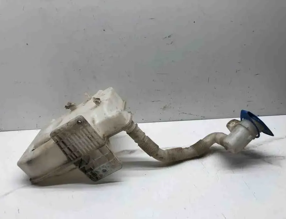 VOLKSWAGEN Golf 8 generation (2019-2023) Window Washer Tank 1K0955453Q,1K0955453R,1K0955453S 32605438