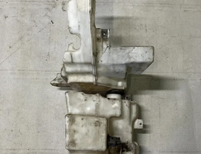 VOLKSWAGEN Passat B5 (1996-2005) Window Washer Tank 3C0955453E 28387904