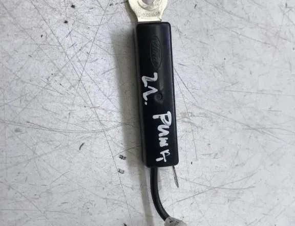 FORD Puma 2 generation (2019-2023) Amplificador de antena de tapa de maletero 35301965