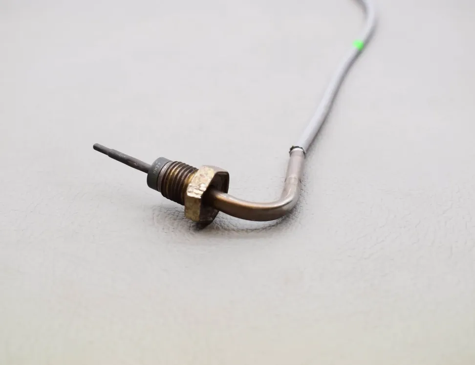 AUDI A3 8V (2012-2020) Exhaust gas temperature sensor 04L906088bl 11676505