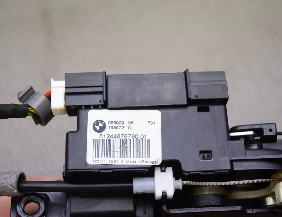 BMW 5 Series Gran Turismo F07 (2010-2017) Motor de cierre suave del maletero del portón trasero 51247211168,51244878780 13904100