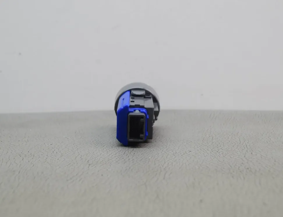 TOYOTA Prius 3 generation (XW30) (2009-2015) Botón de encendido 15A854,2009DJ1026 21051229