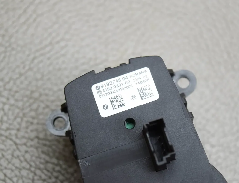BMW 5 Series F10/F11 (2009-2017) Unidad de control del interruptor de faros 9192745 23537642
