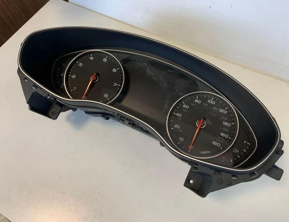 AUDI A7 C7/4G (2010-2020) Speedometer 4G8920983 33773076