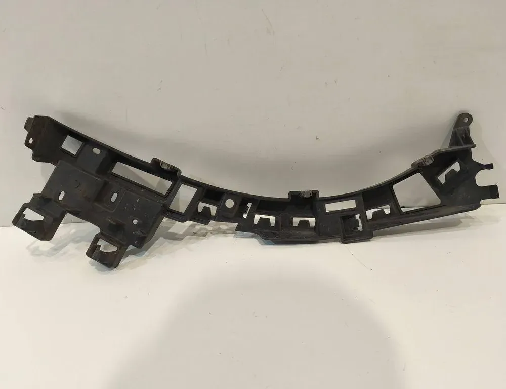 PEUGEOT Partner 2 generation (2008-2023) Soporte del parachoques trasero derecho 9816768880 33265522