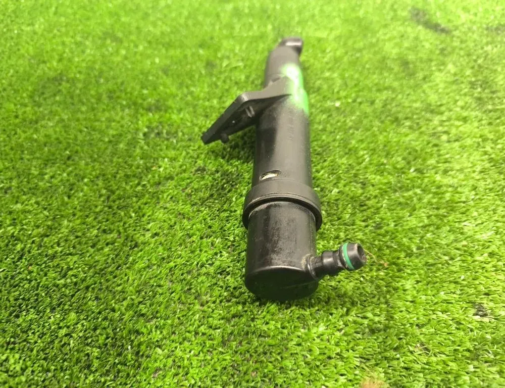 MERCEDES-BENZ R-Class W251 (2005-2017) Right Side Headlight Washer 2518600547 34245283