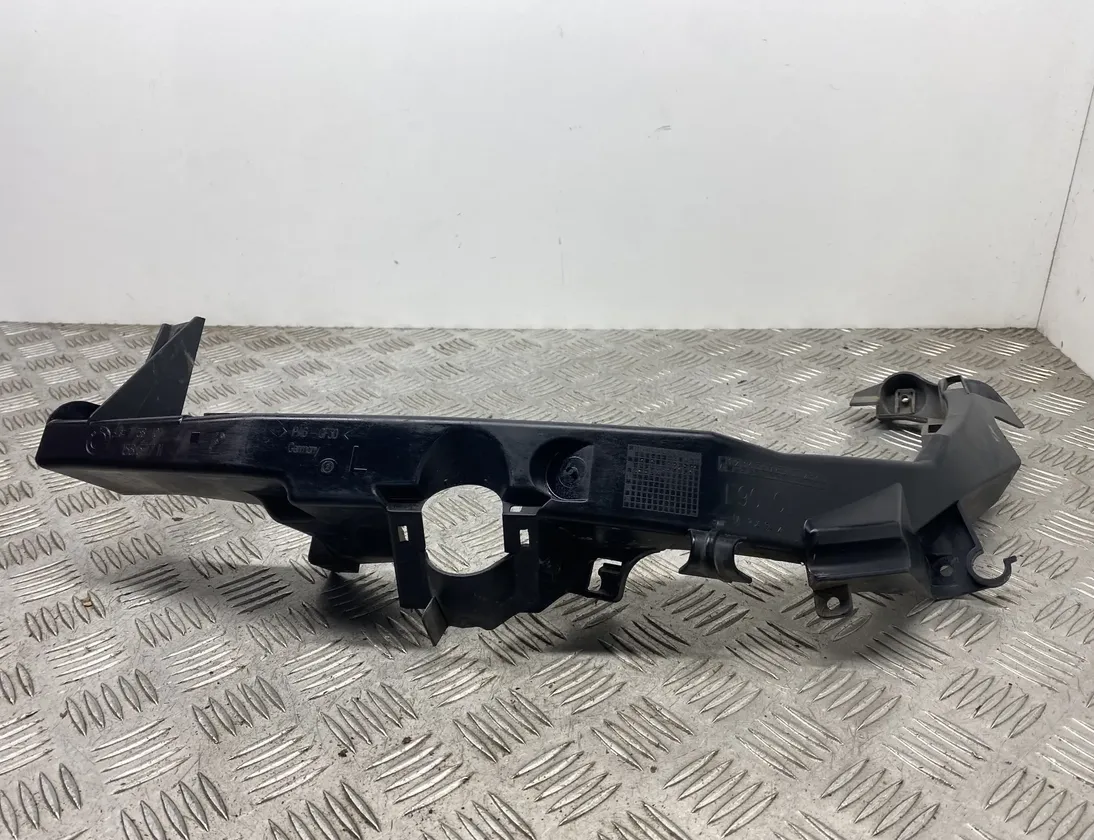 BMW 3 Series E90/E91/E92/E93 (2004-2013) Montaje del soporte del faro izquierdo 51647138401,7138401 21482817
