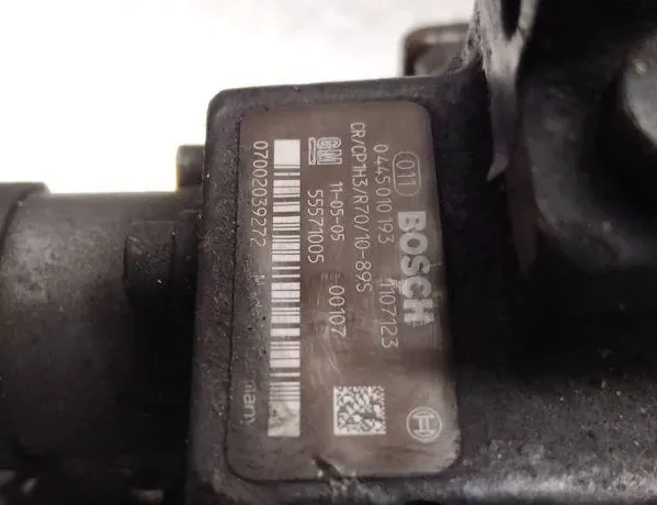 OPEL Insignia A (2008-2016) Bomba de combustible 1107123,55571005,0445010193 34470068