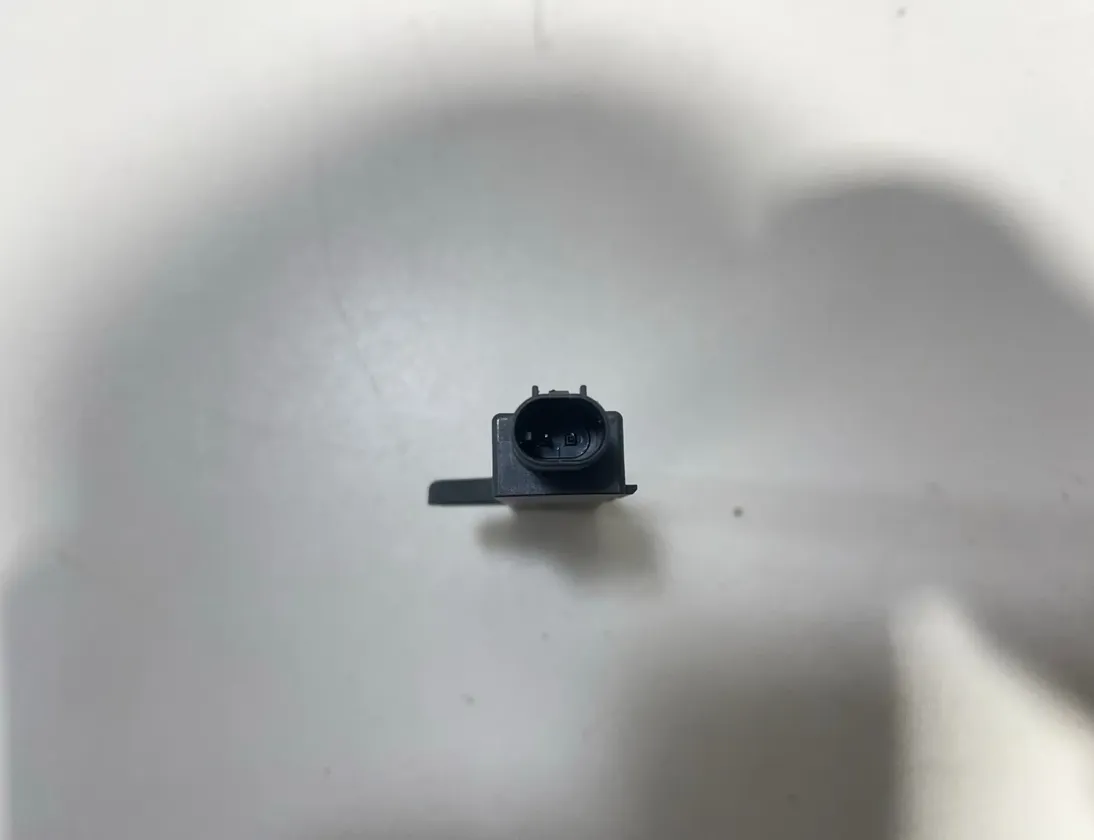 BMW X6 G06 (2019-2024) Keyless Entry Antenna 5A1D0B2 34515787