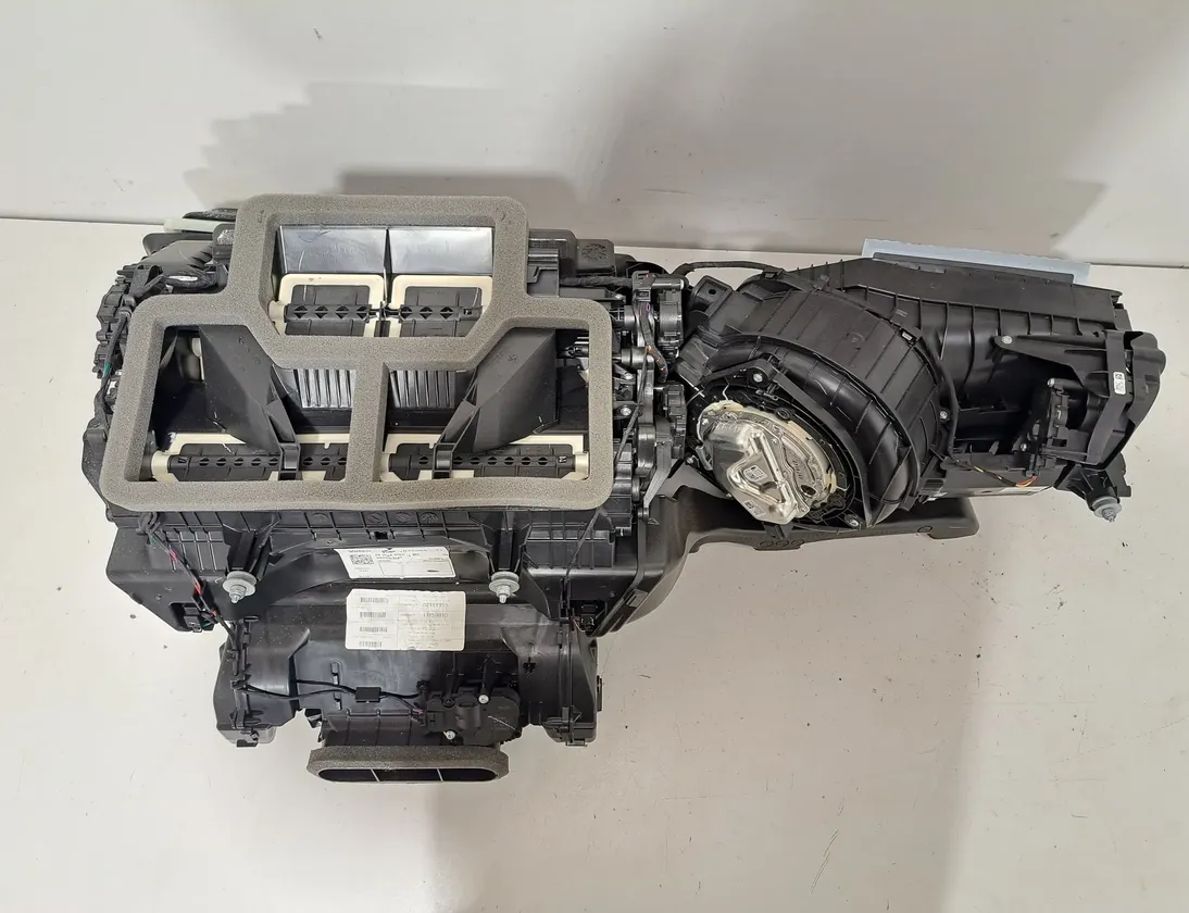 BMW X4 G02 (2018-2024) Calefactor interior 7942068,9382867,5B3ED62,5B60A05,9382861,9382874 33352753