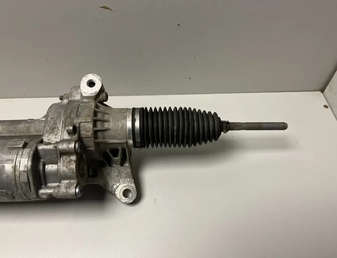 BMW 5 Series G30/G31 (2016-2023) Steering Rack 6896836 34985571
