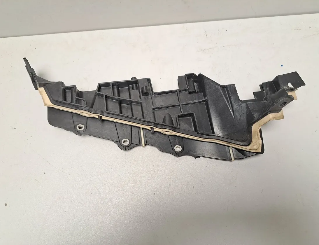 BMW X7 G07 (2018-2024) Other Engine Compartment Parts 9866392 34021020
