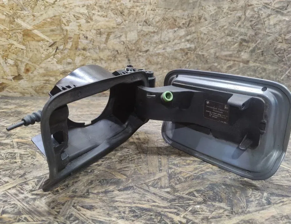 BMW 7 Series F01/F02 (2008-2015) Fuel Tank Cover Lock 7546830,624118 34669427