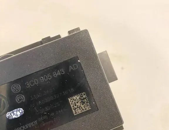 VOLKSWAGEN Passat B7 (2010-2015) Ignition Lock 3C0905843AD 34872850