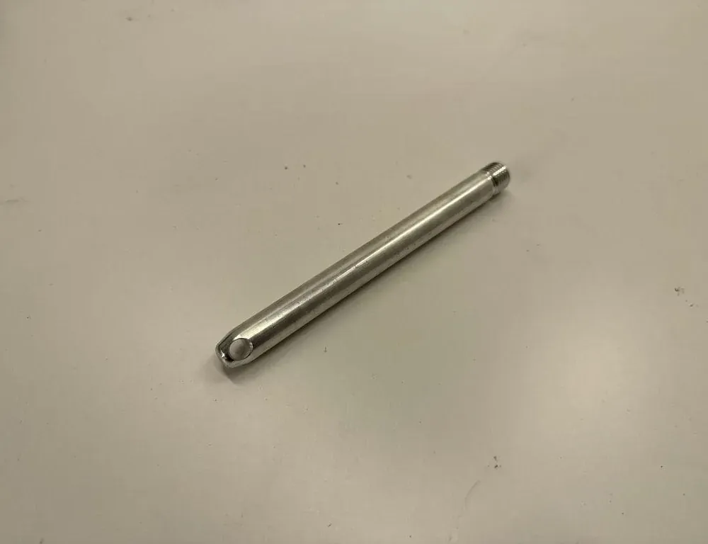 VOLKSWAGEN Touareg 2 generation (2010-2018) Tire Compressor 5N0012615 34537212