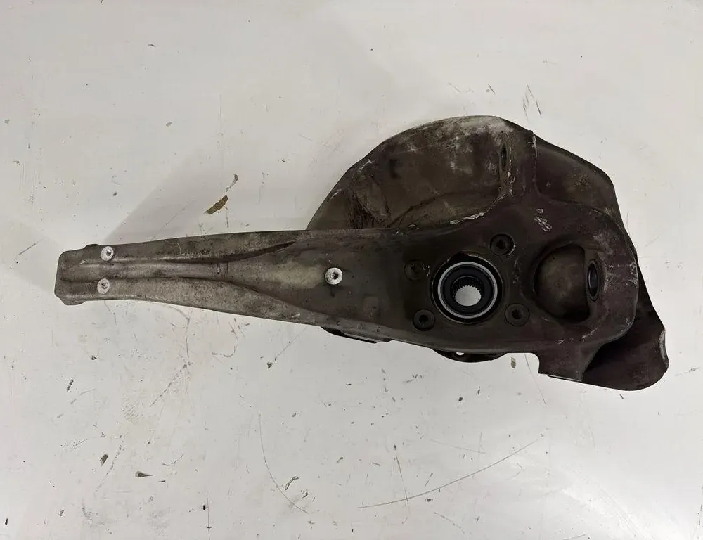 PORSCHE Cayenne 958 (2010-2018) Front Right Wheel Hub 7P0407246A 34987636