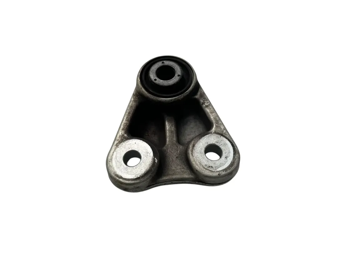 SUZUKI GSF BANDIT Left side engine mounting bracket LH gsf1200 30287089