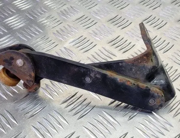 VOLKSWAGEN Caddy 3 generation (2004-2015)  Sliding door hinge 2K0843397A 31084197