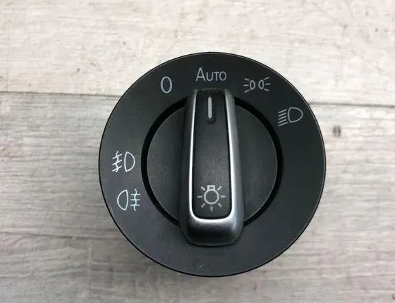 VOLKSWAGEN Passat B7 (2010-2015) Headlight Switch Control Unit 3C8941431A 34971806