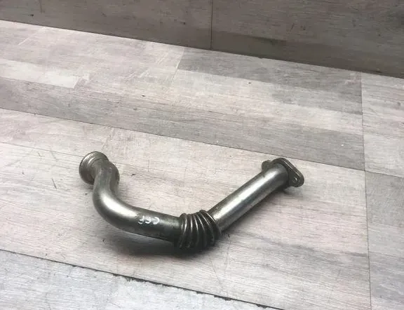 VOLKSWAGEN Passat B6 (2005-2010) Tubo EGR 34990223