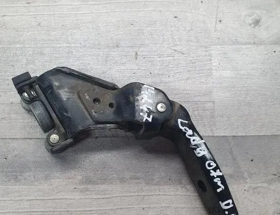 VOLKSWAGEN Caddy 3 generation (2004-2015)  Sliding door hinge 2K0843336A 34995875