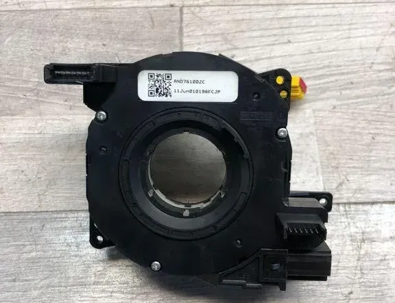 VOLVO V60 1 generation (2010-2020) Detonador del anillo colector del volante AND761002C 34992904