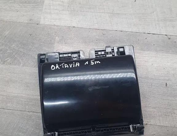 SKODA Octavia 3 generation (2013-2020) Ashtray 5E1863077A,5424903 34973262