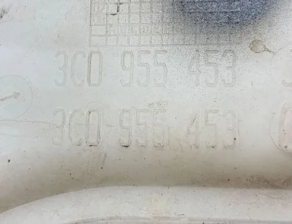 VOLKSWAGEN Passat B6 (2005-2010) Window Washer Tank 3C0955453 34973079