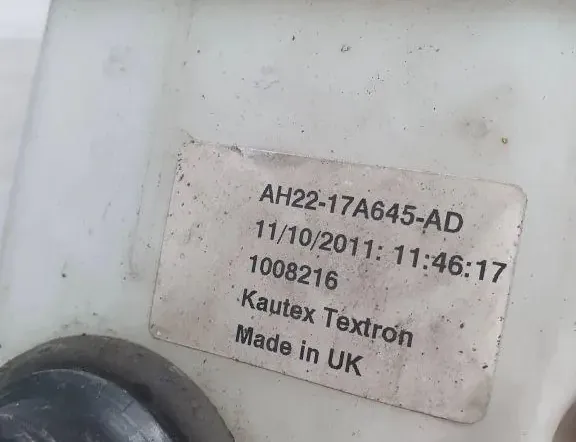 LAND ROVER Discovery 4 generation (2009-2016) Window Washer Tank 1008216,AH2217A645AD 34972270