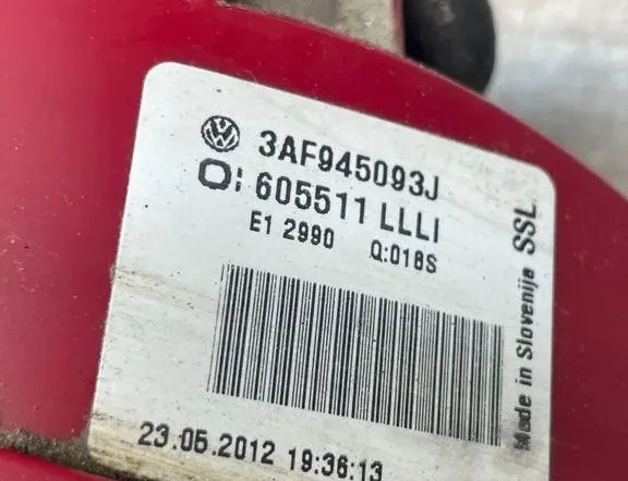 VOLKSWAGEN Passat B7 (2010-2015) Left Side Tailgate Taillight 3AF945093J 34991659