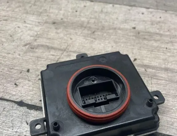 AUDI A6 C7/4G (2010-2020) Xenon Light Control Unit 4G0907697D 34992498