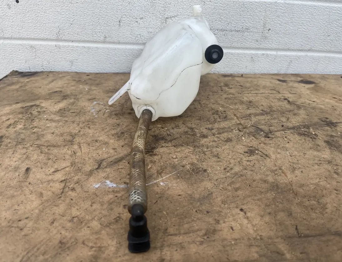 MERCEDES-BENZ E-Class W211/S211 (2002-2009) Window Washer Tank A2118602960 20685270