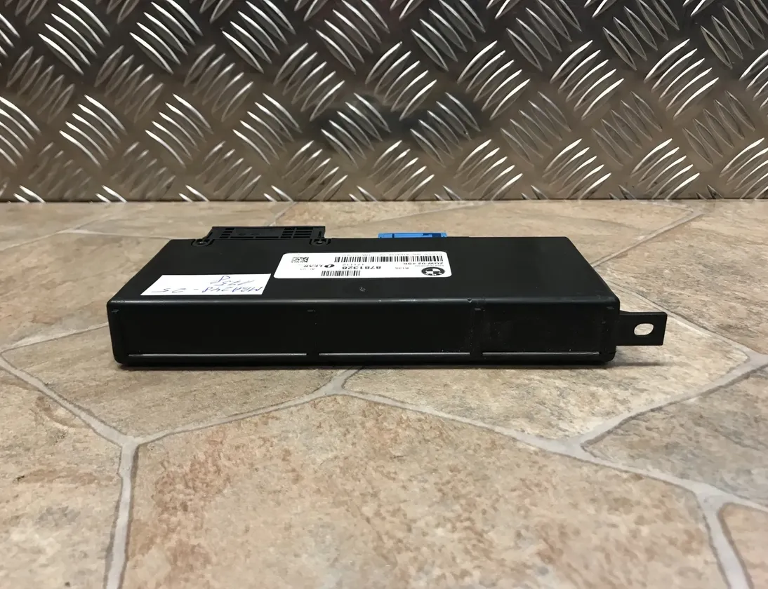 BMW X3 F25 (2010-2017) Gateway Control Unit 8781328 23892456