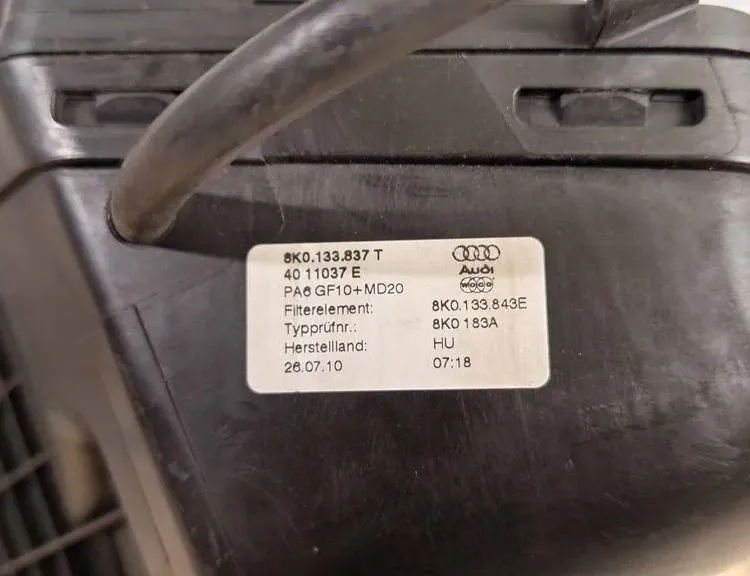 AUDI Q5 8R (2008-2017) Air Filter Box 8K0133843E,4011037E,8K0133837T 33978580