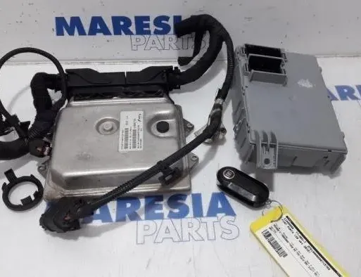 FIAT Punto 3 generation (2005-2020) Engine Control Unit ECU 51865544,51869094,52034844,51880758 27654052