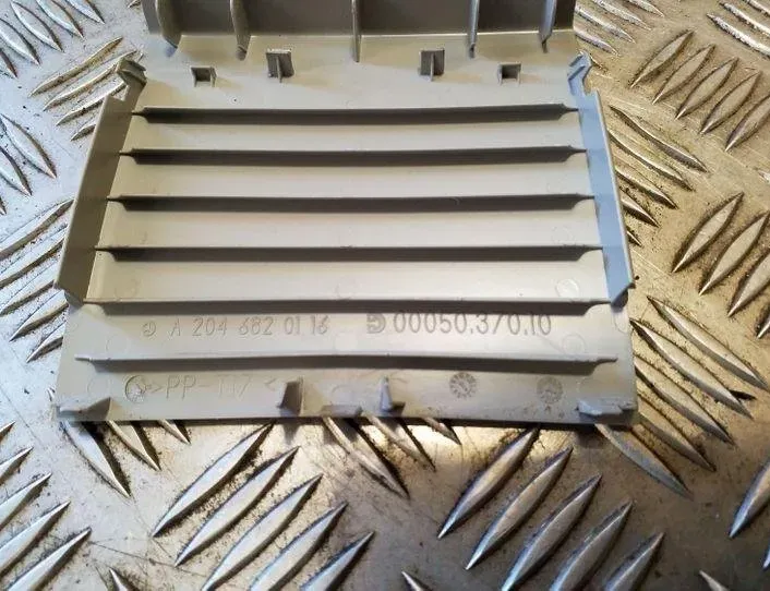 MERCEDES-BENZ C-Class W204/S204/C204 (2004-2015) Other Interior Parts 0005037010,A2046820116 26146904