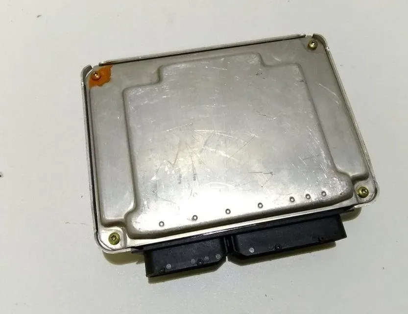 AUDI A6 C5/4B (1997-2004) Engine Control Unit ECU 4B1907401B 31453433