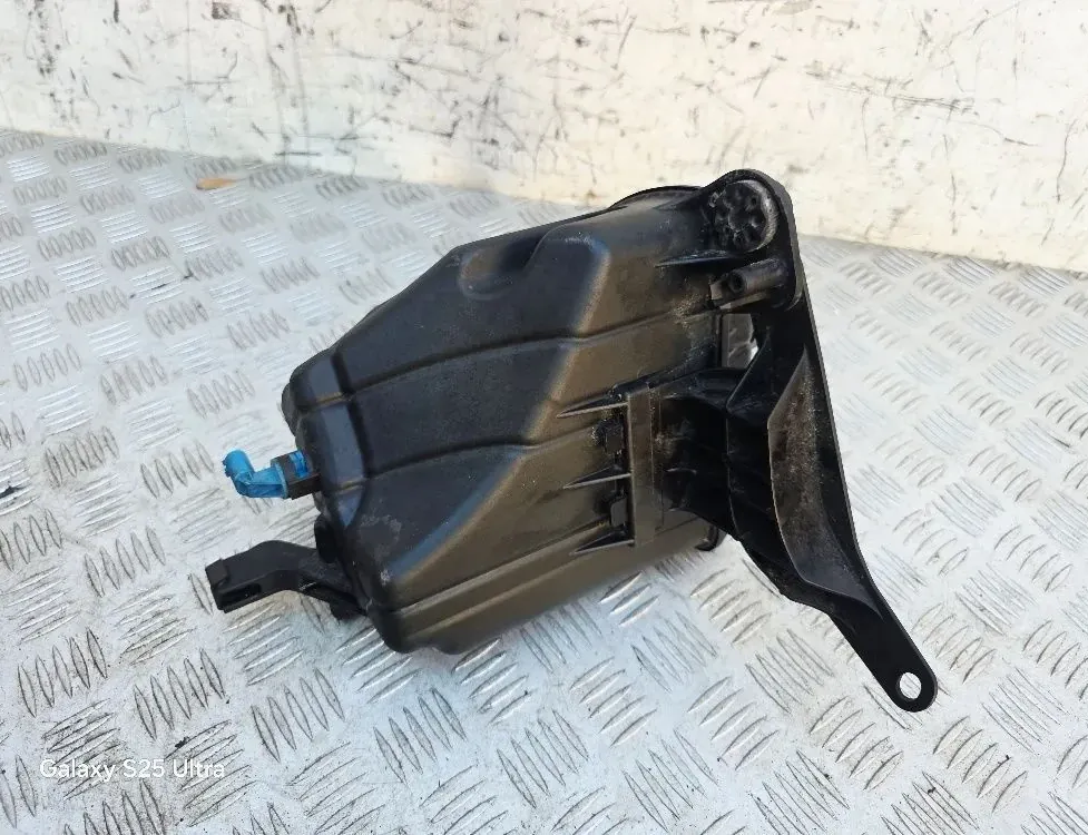 BMW 5 Series F10/F11 (2009-2017) Expansion Tank 7601949,17137601949 33110903