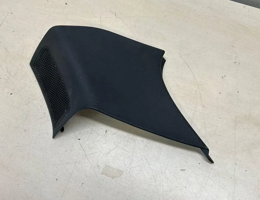 PORSCHE Cayenne 958 (2010-2018) Moldura del pilar del lado derecho 7P5867246 31417866