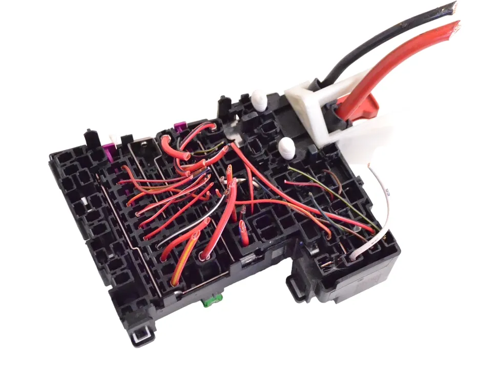 VOLKSWAGEN Golf 7 generation (2012-2024) Fuse Box 5Q0937615C 17680578